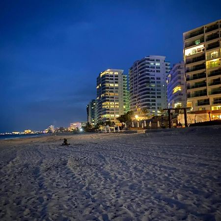 Studio Oceanfront Prime Location Cancún Eksteriør billede